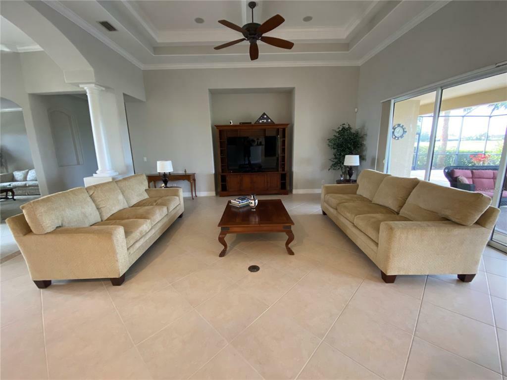 Property Photo:  105 Terra Bella Court  FL 34275 