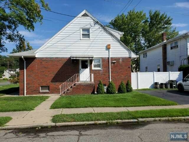 Property Photo:  263 Mola Boulevard  NJ 07407 