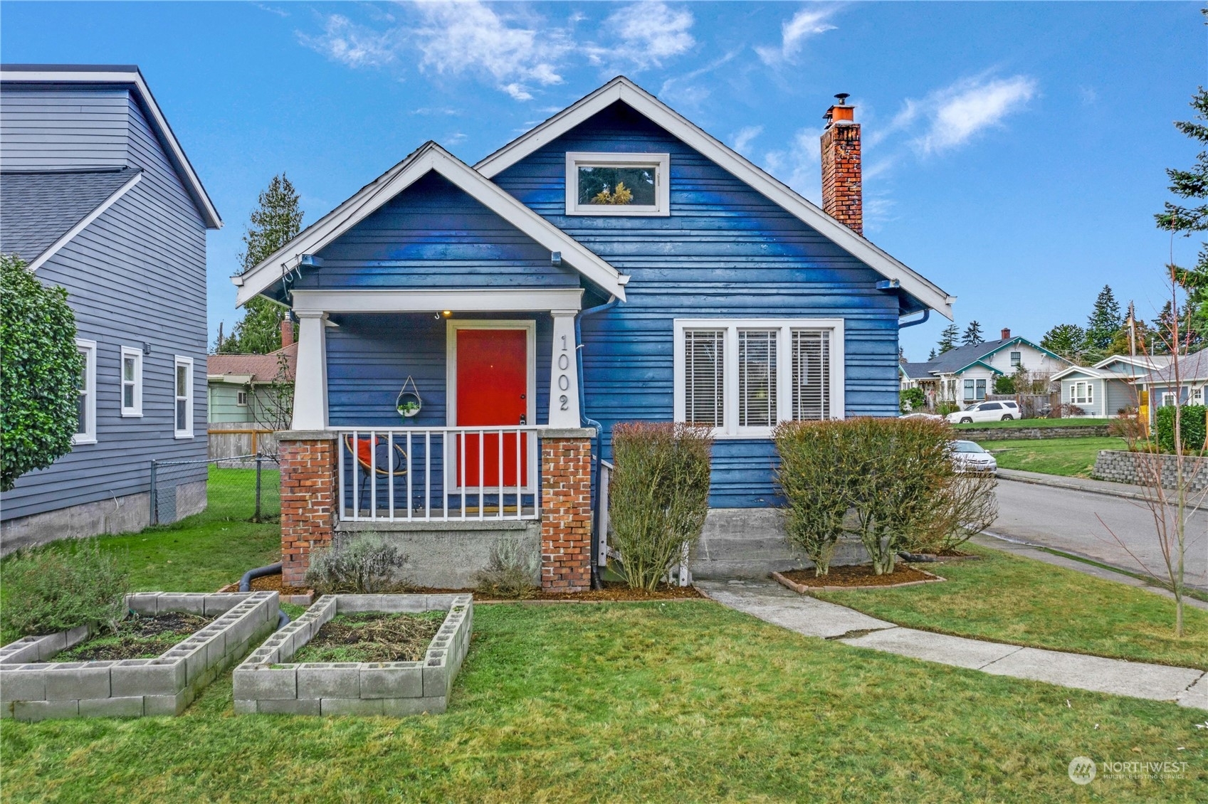 Property Photo:  1002 S Adams Street  WA 98405 