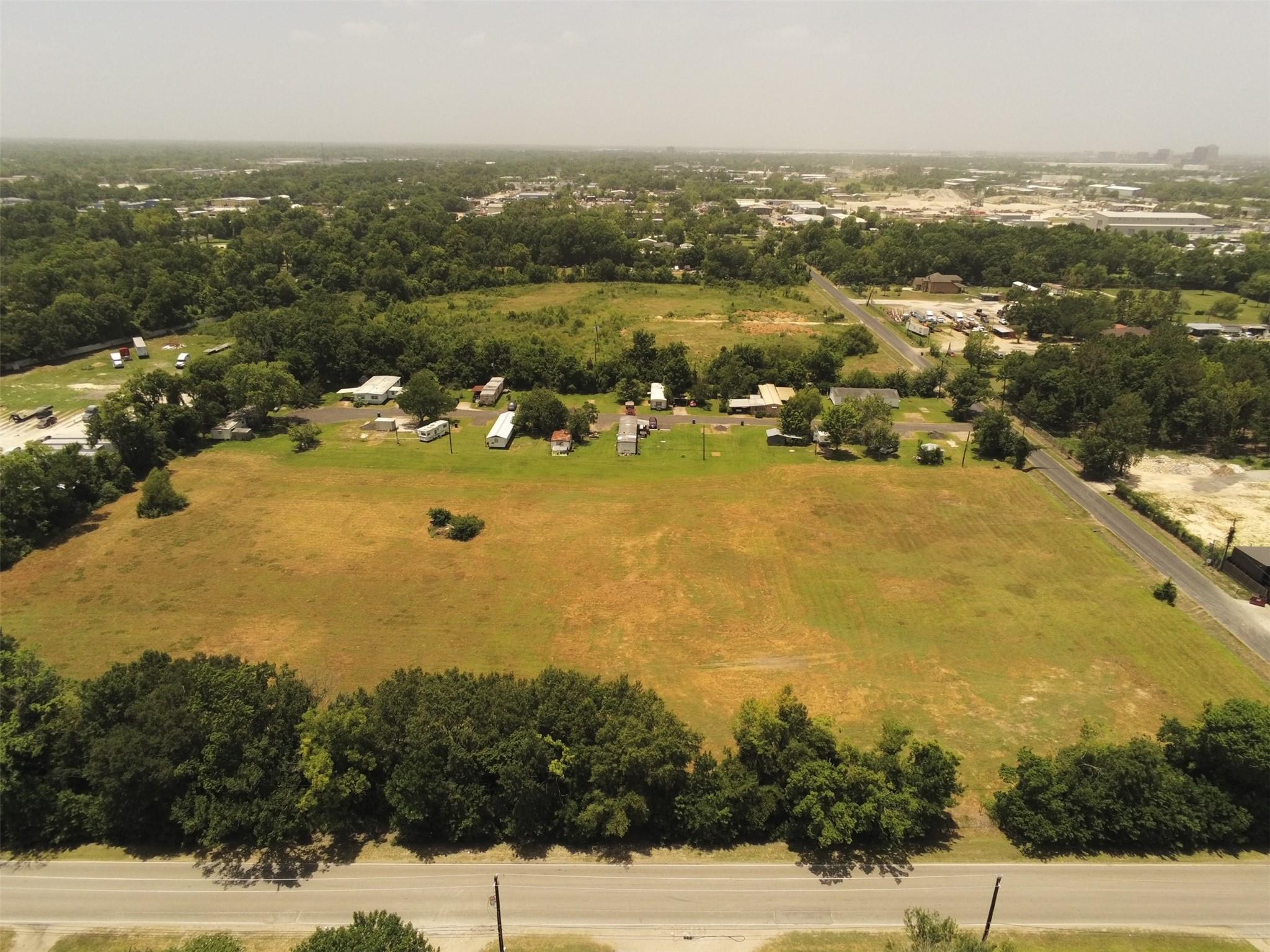 Property Photo: 1916 Gault Road TX 77039