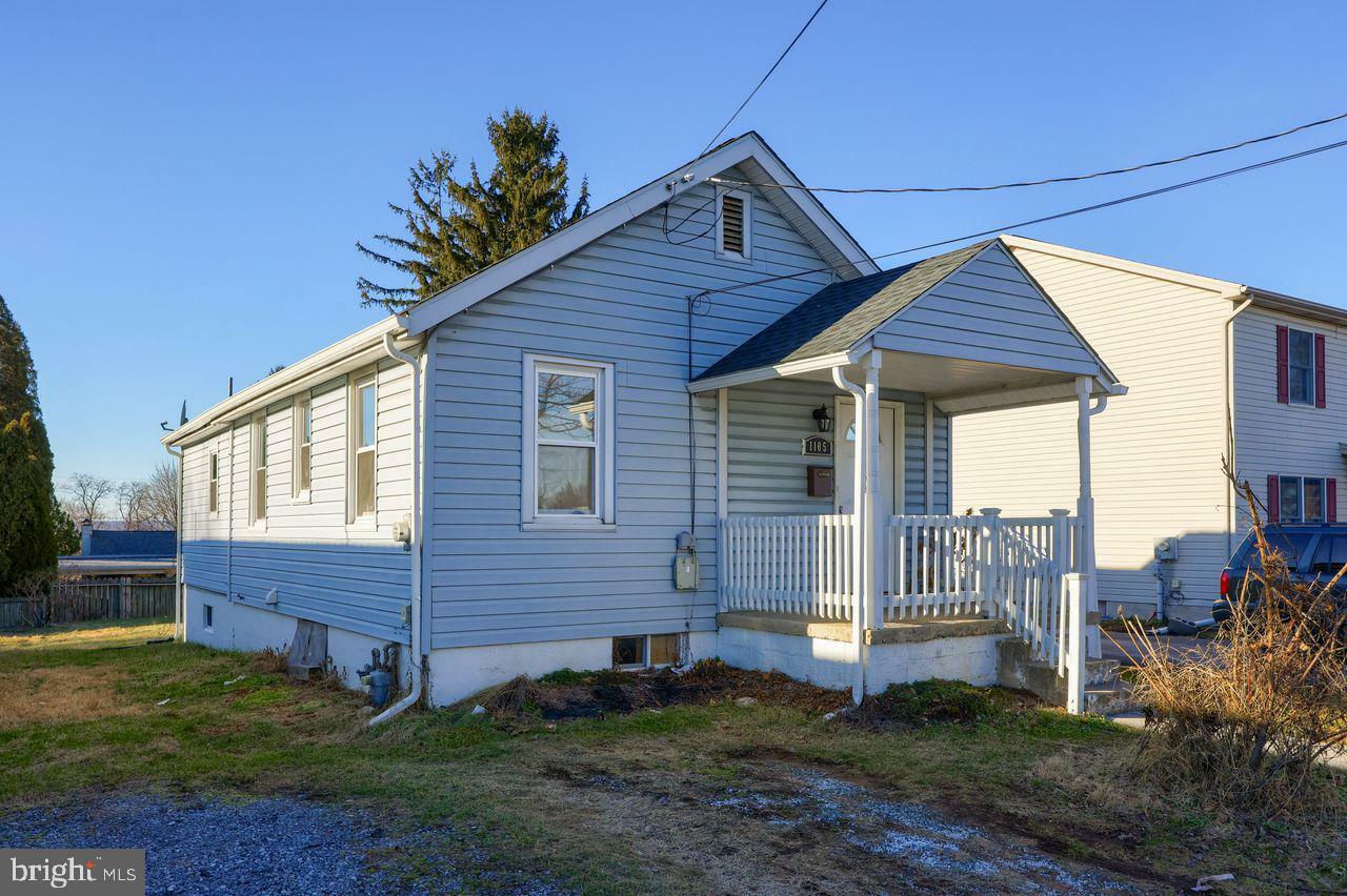 Property Photo: 1105 4th Avenue PA 17113