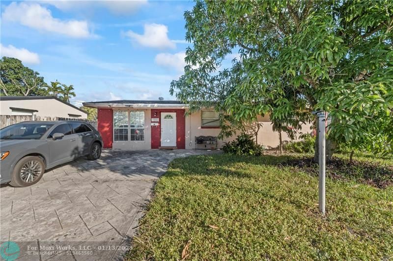 Property Photo:  7331 Johnson St  FL 33024 