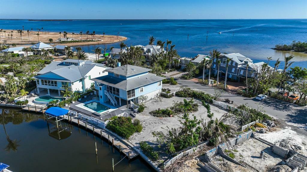 Property Photo: 243 Harbor Drive FL 33921
