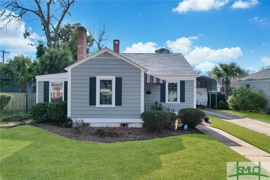 Property Photo:  1331 E 48th Street  GA 31405 