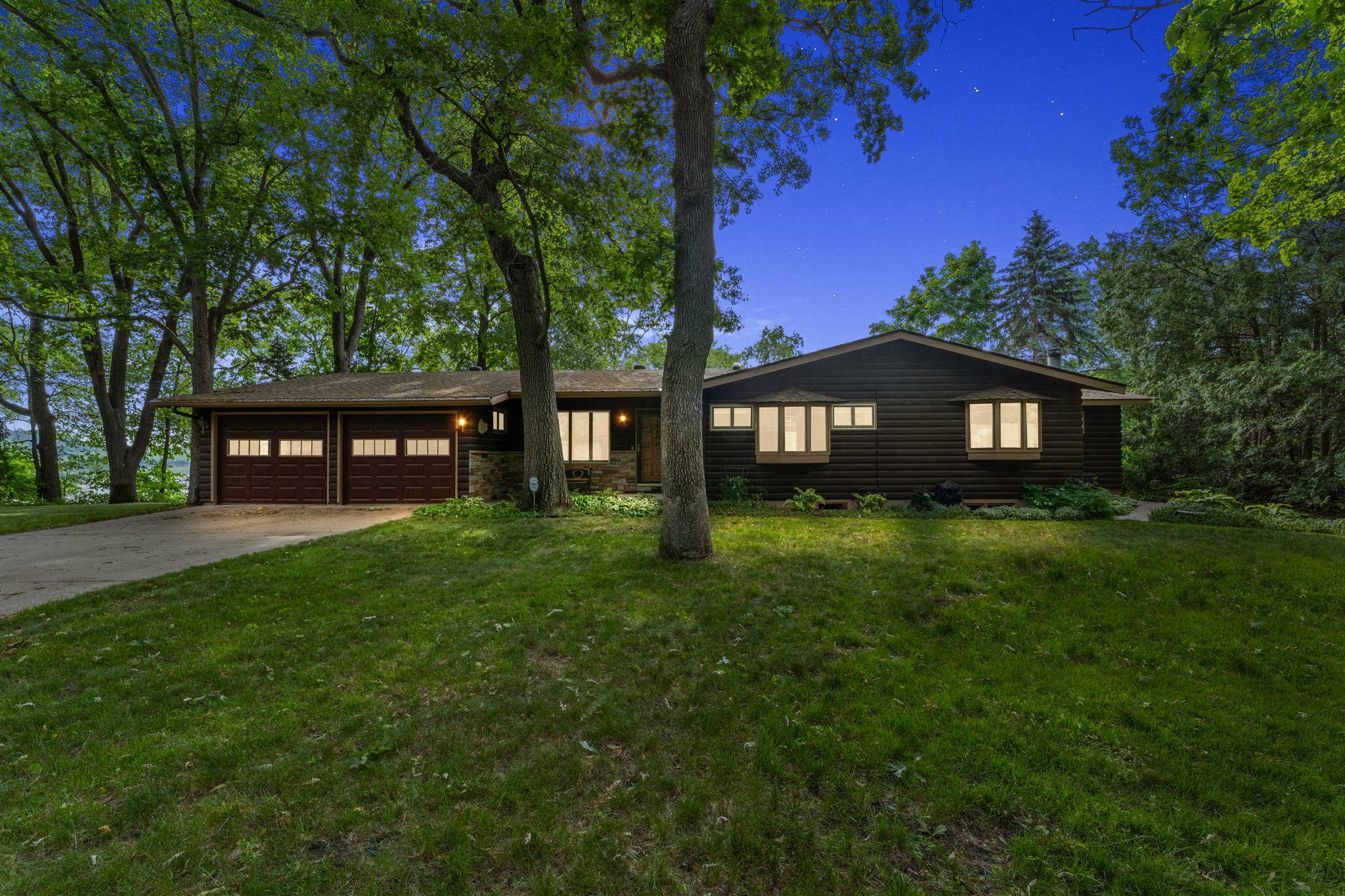 Property Photo:  1212 Riverside Drive N  WI 54016 