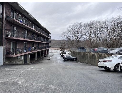 Property Photo: 40 Cochituate Rd 28 MA 01701