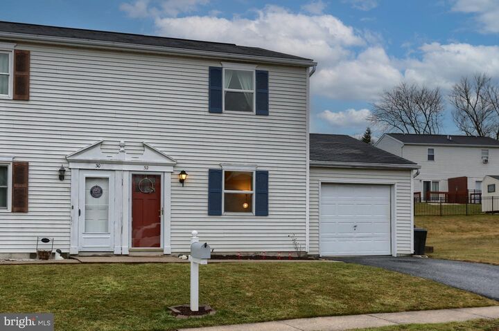 32 Dogwood Lane  Cleona PA 17042 photo