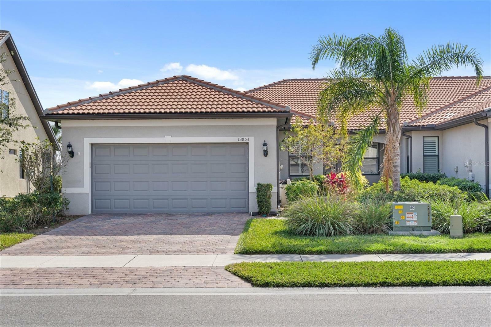 Property Photo:  13853 Alafaya Street  FL 34293 