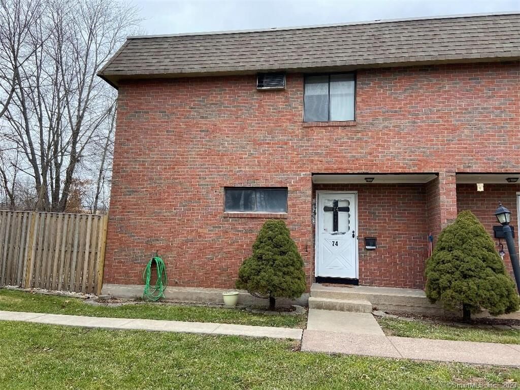 Property Photo:  74 Sharon Lane 74  CT 06109
