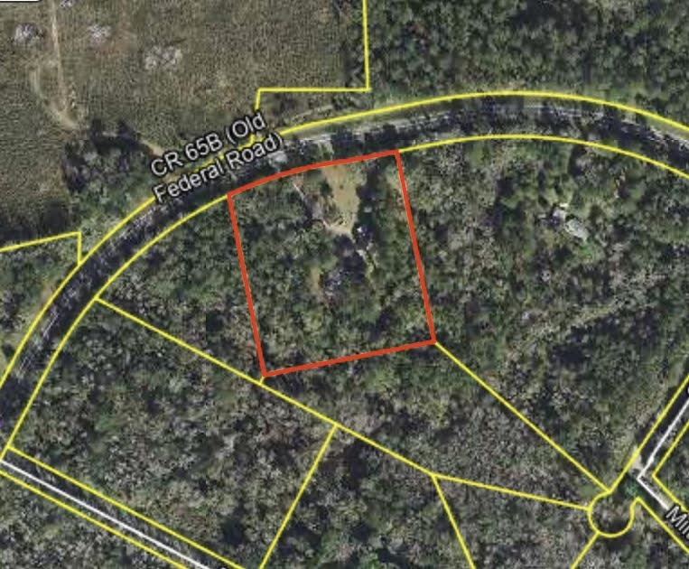 Property Photo:  10440 Old Federal Road  FL 32351 