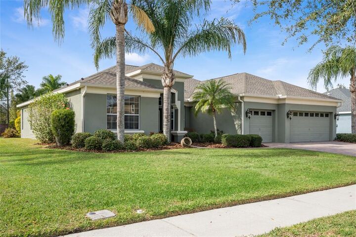 Property Photo: 1530 Lindzlu Street FL 34787