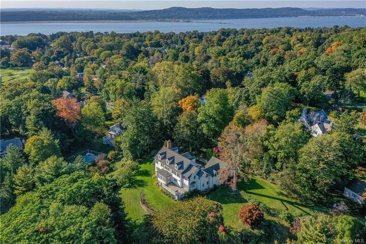 2 Belmont Drive  Irvington NY 10533 photo