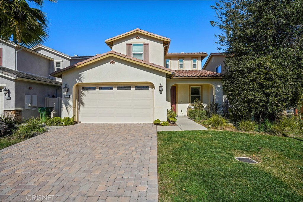 Property Photo:  17053 Cantlay Street  CA 91406 