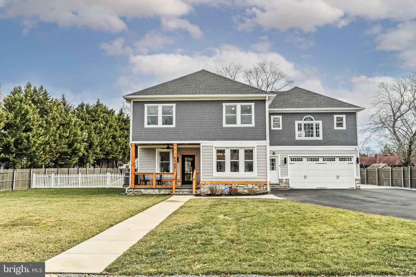 Property Photo: 6205 Bernard Avenue VA 22310
