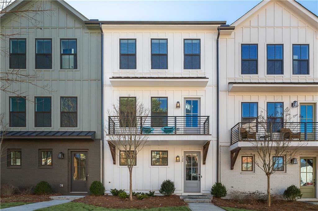 Property Photo: 120 Chestnut Circle GA 30342