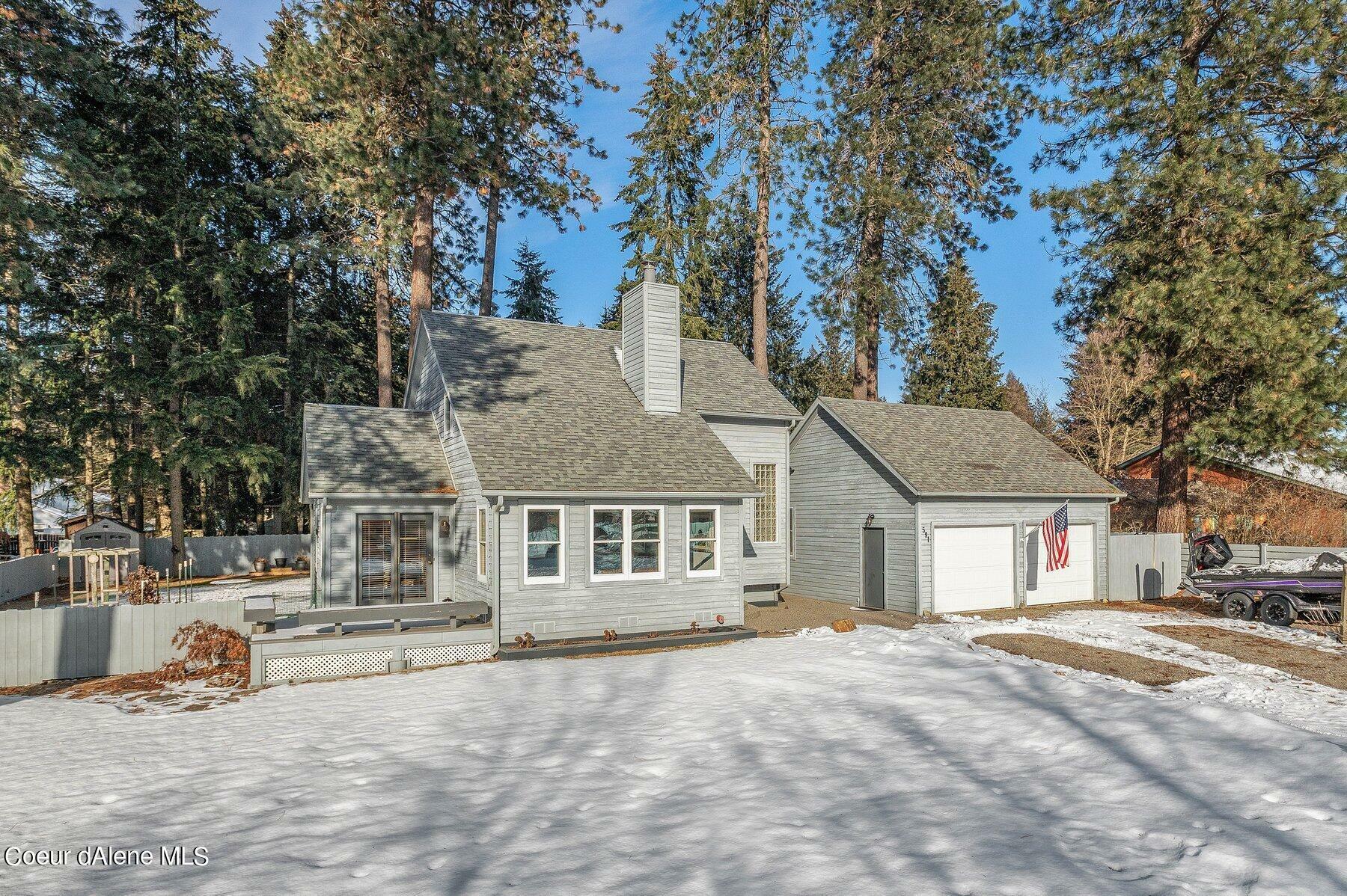 591 E Buckles Rd  Hayden ID 83835 photo