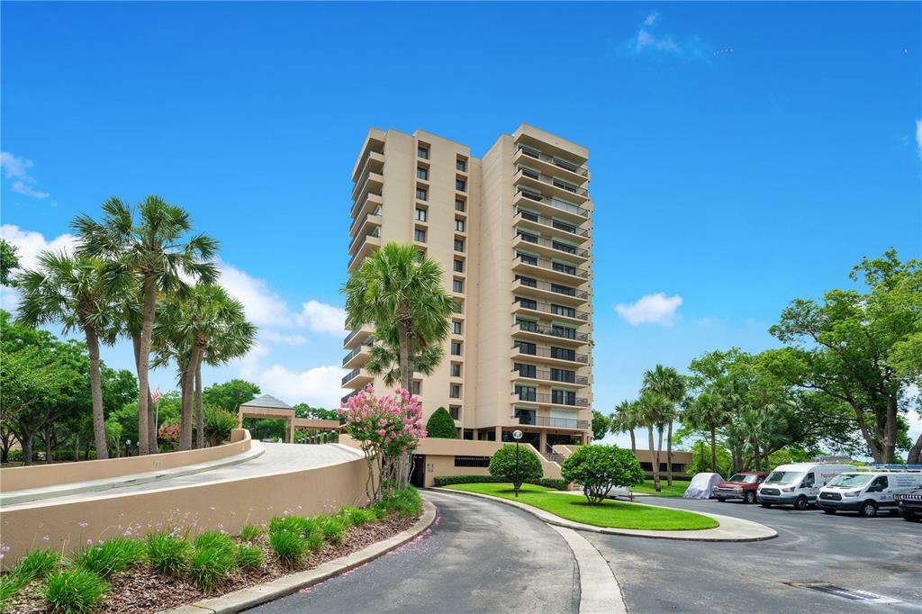 Property Photo: 7550 Hinson Street 10 B FL 32819