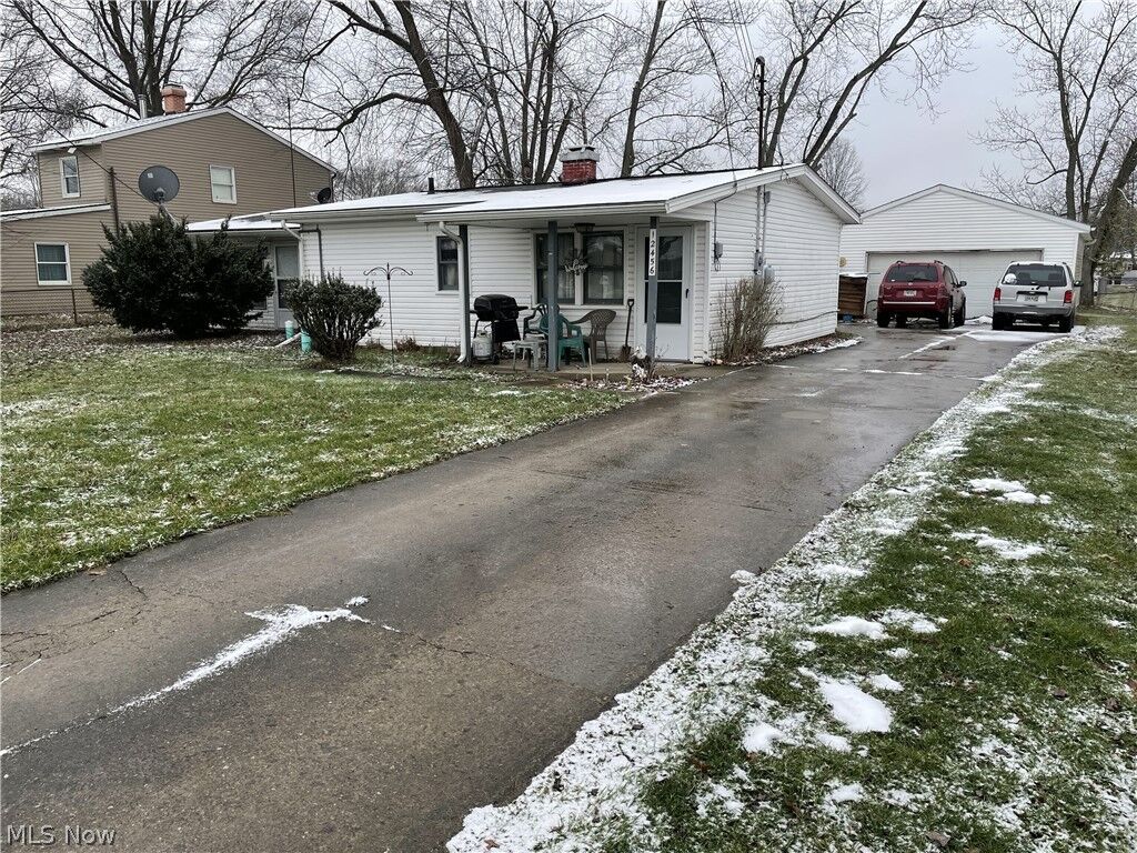 Property Photo: 12456 Avalon Drive OH 44044