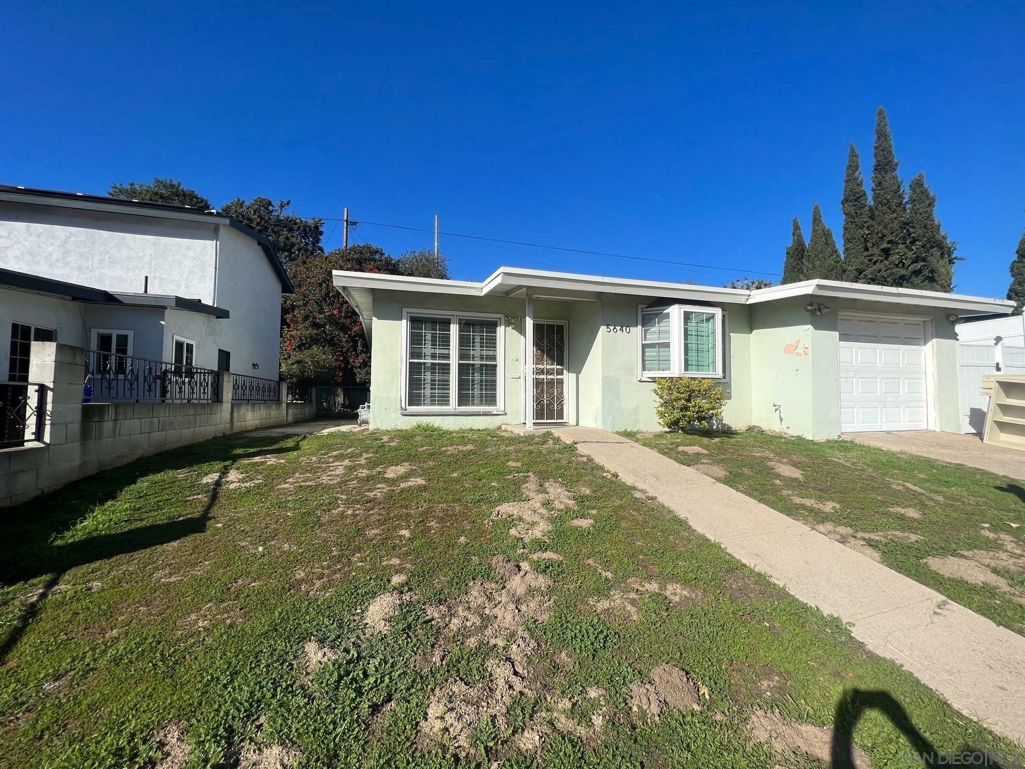 Property Photo:  5640 Streamview Drive  CA 92105 