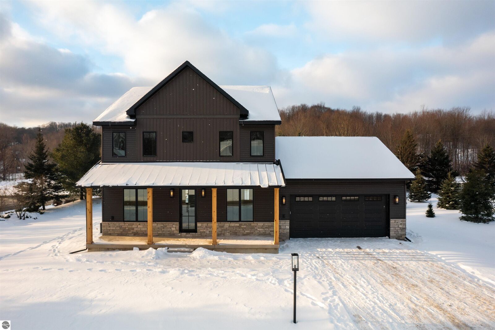 Property Photo: 9336 E Summerfield Drive MI 49684
