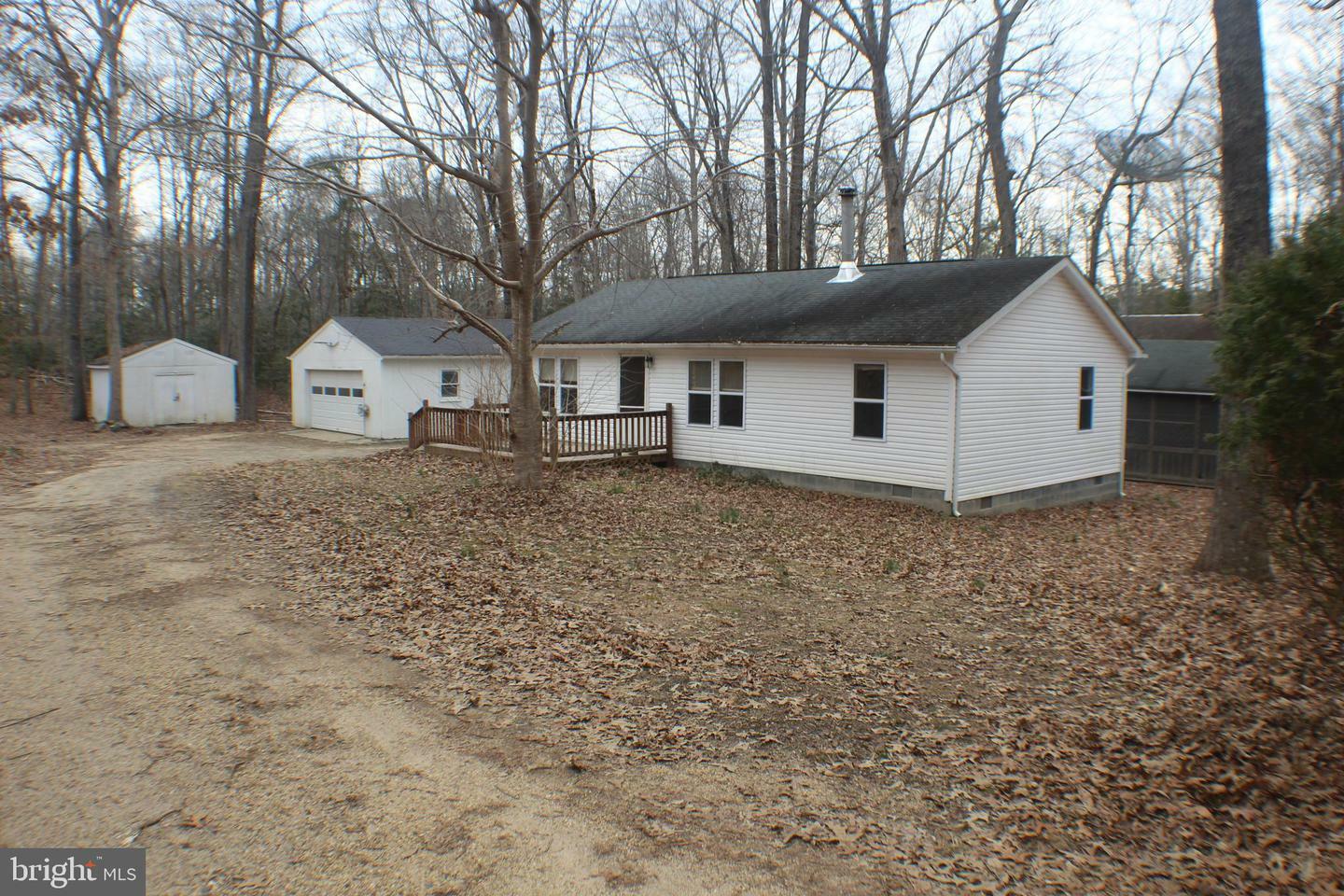 Property Photo:  46640 Flower Of The Forest Road  MD 20653 