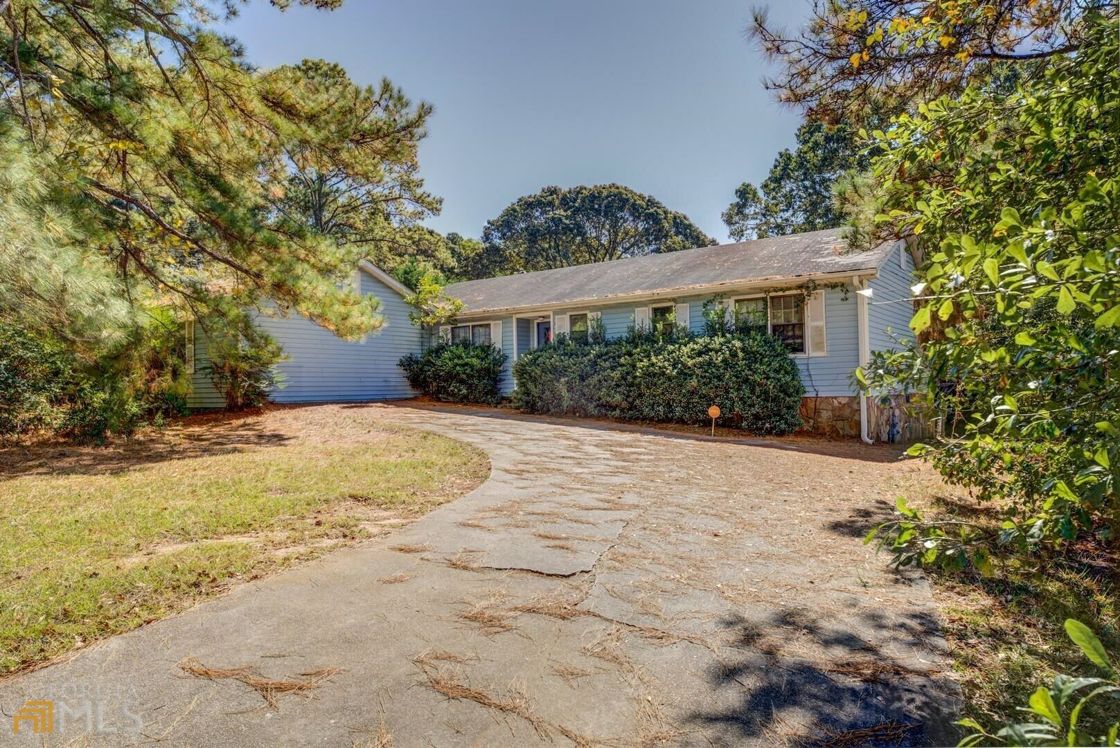 Property Photo: 1083 Honey Creek Road GA 30013