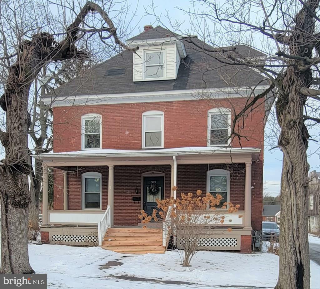 Property Photo:  325 W Locust Street  PA 16830 