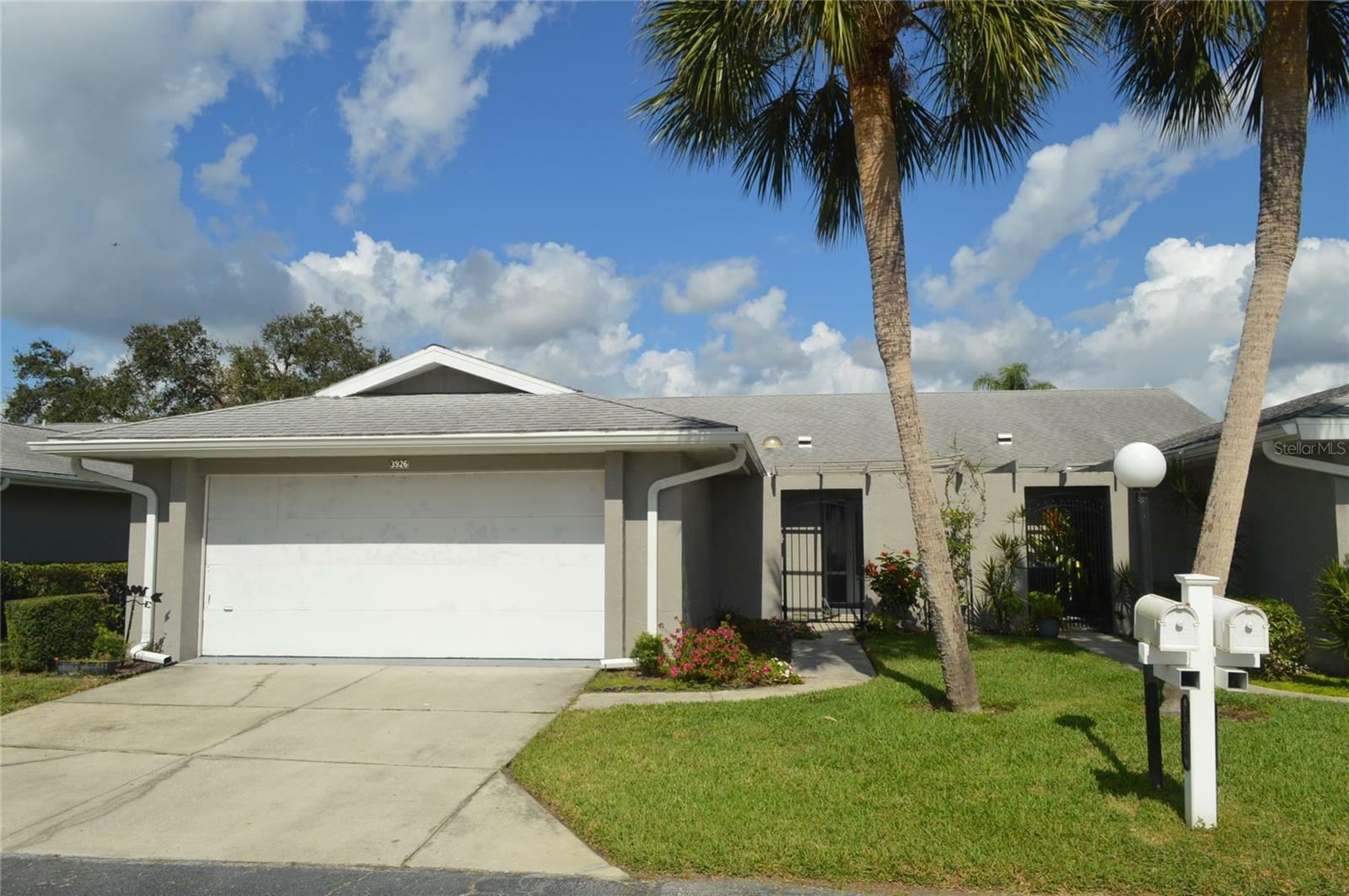 Property Photo: 3926 Center Gate Circle 18 FL 34233