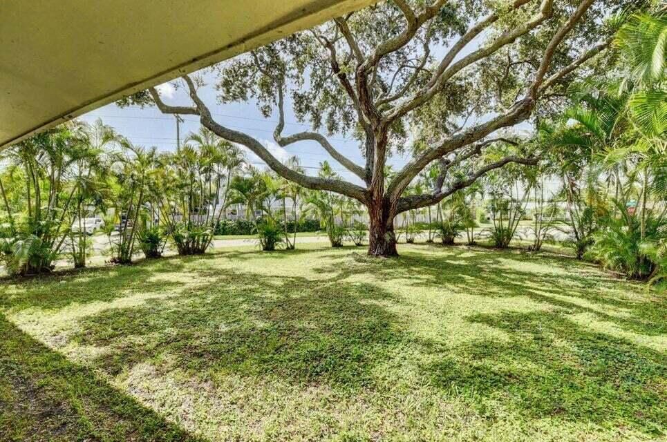 Property Photo: 509 Rye Lane FL 33444