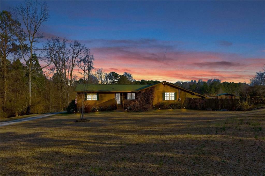 Property Photo:  1198 Old Mill Road  GA 30157 