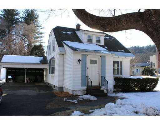 Property Photo:  208 Fairview St W  MA 01301 