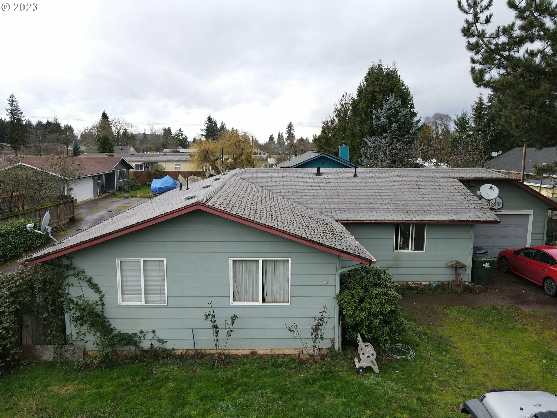 Property Photo:  284 57th St  OR 97478 