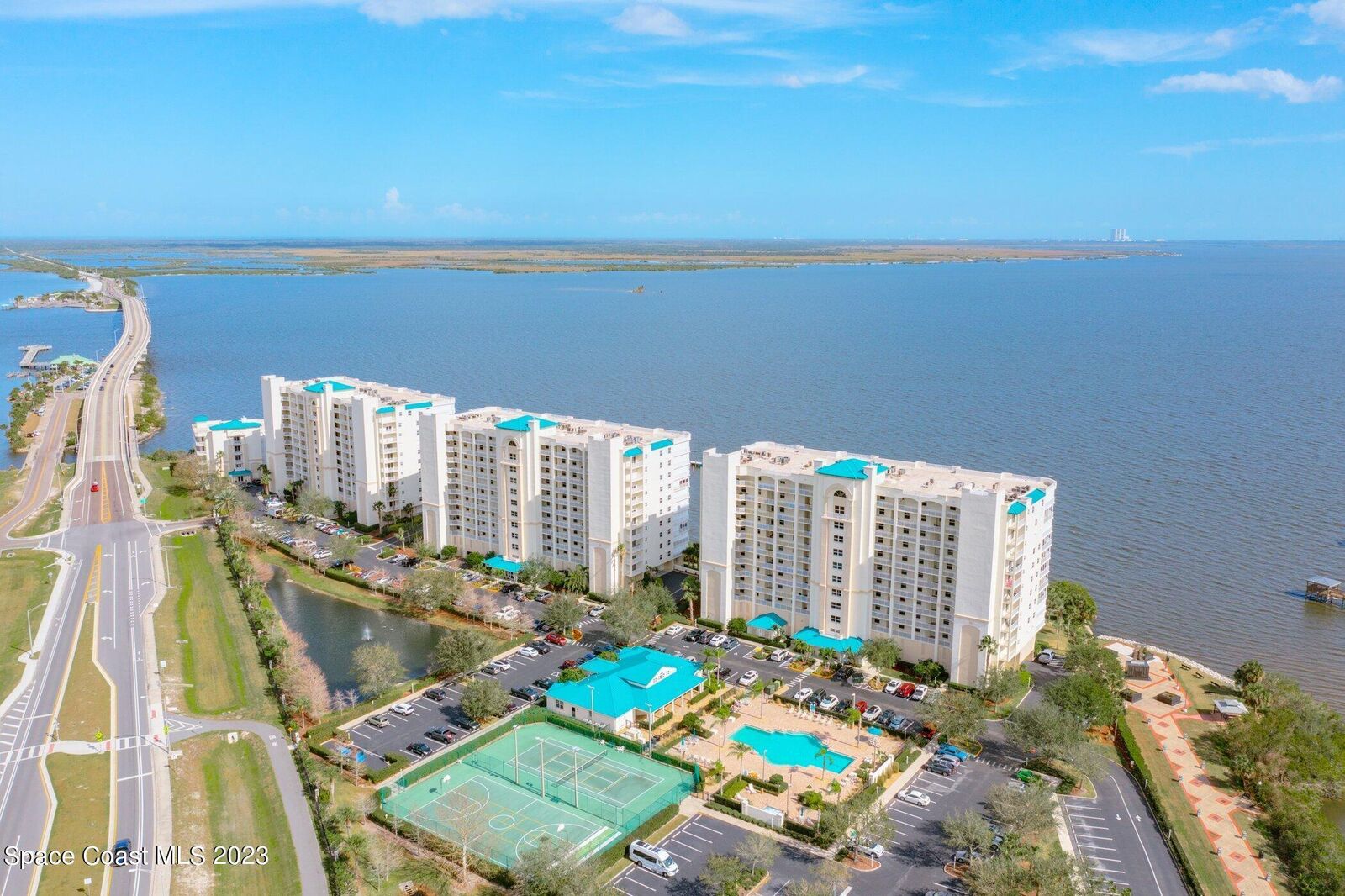 Property Photo: 3 Indian River Avenue FL 32796