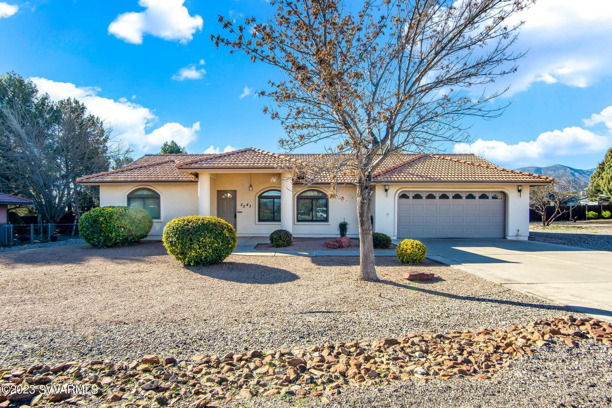 Property Photo:  2243 E Buckaroo Way  AZ 86326 