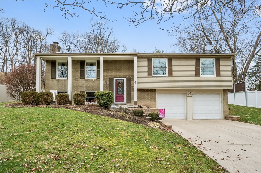 Property Photo: 6 Fawn Ln PA 15632