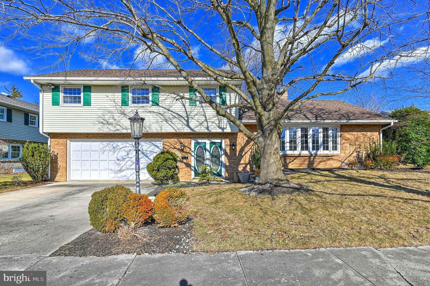 Property Photo:  445 Clearview Road  PA 17331 