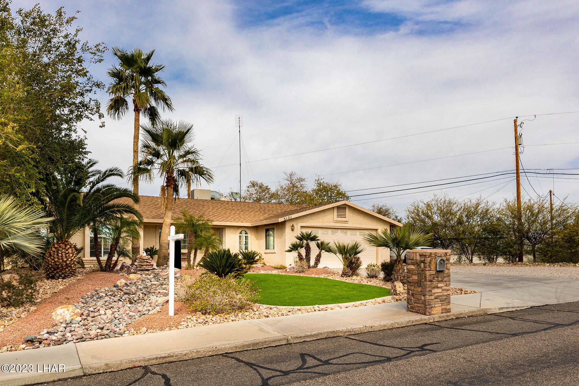 Property Photo:  3171 Jamaica Blvd  AZ 86406 