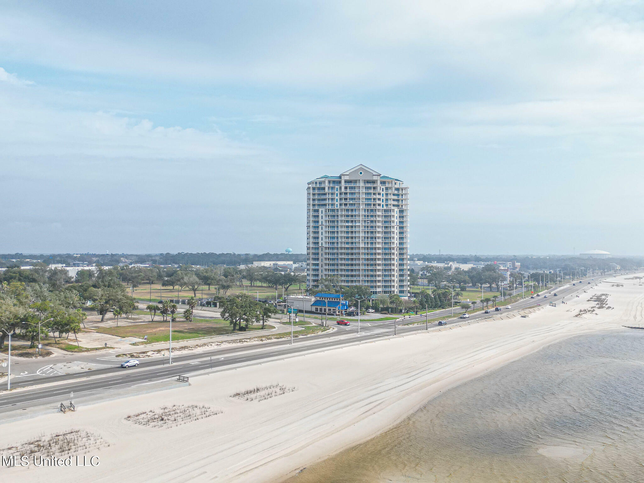 2668 Beach Boulevard  Biloxi MS 39531 photo