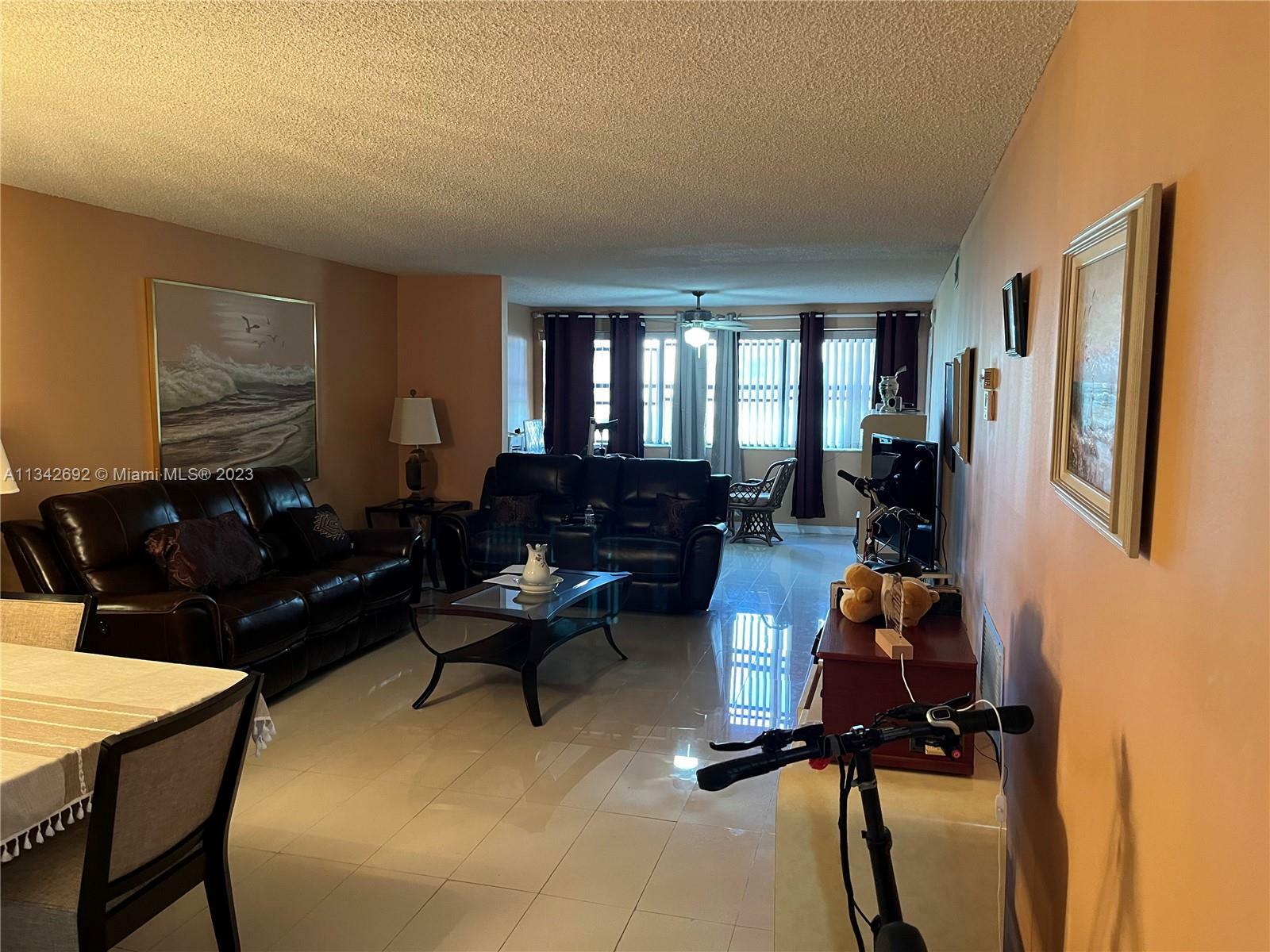 Property Photo: