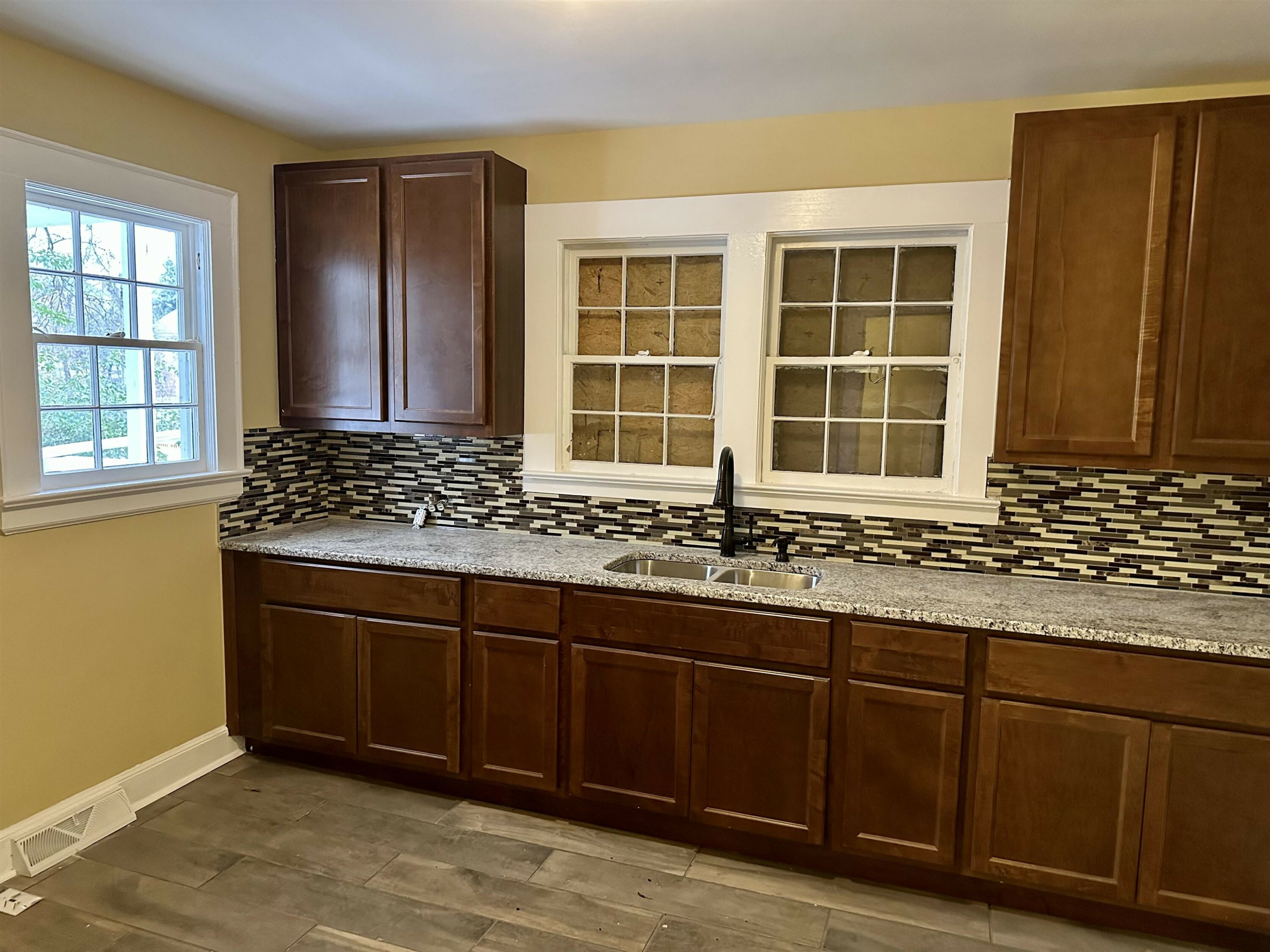 Property Photo:  1100 Grant Street  NC 27701 