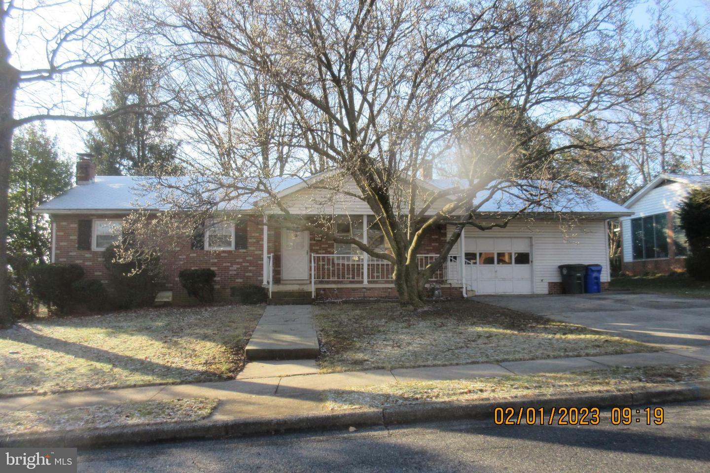Property Photo: 702 Midway Drive MD 21701