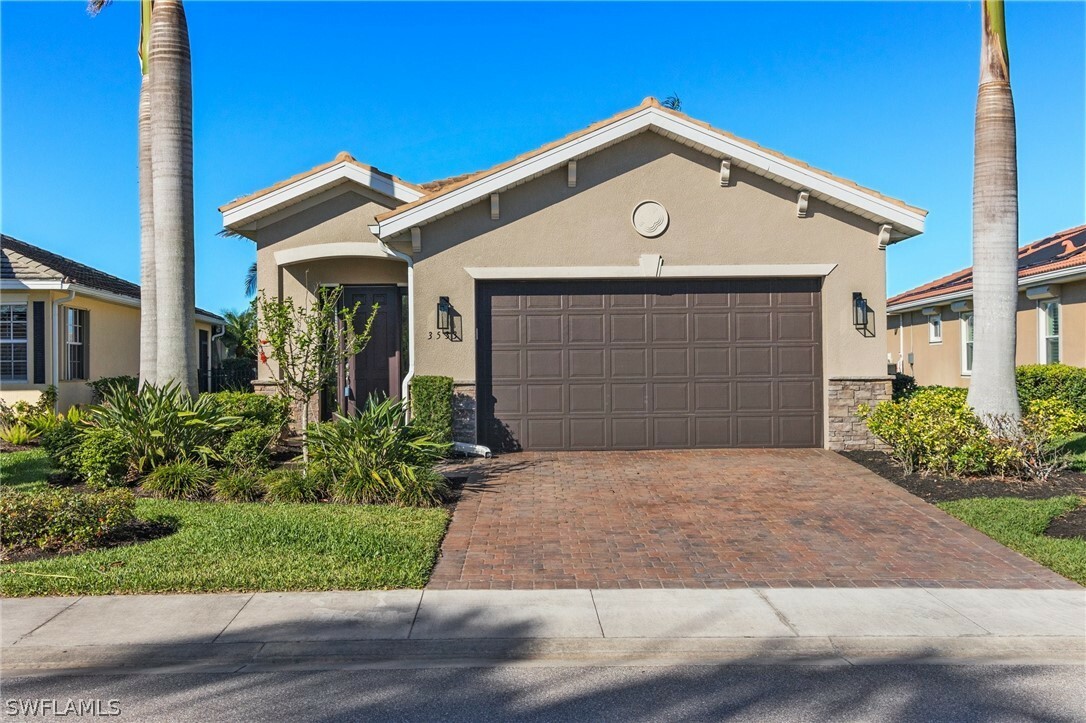 Property Photo:  3533 Crosswater Drive  FL 33917 