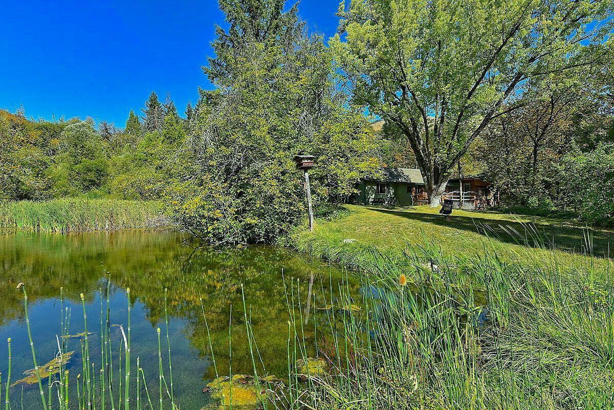 Property Photo:  10000 Little Applegate Road  OR 97530 