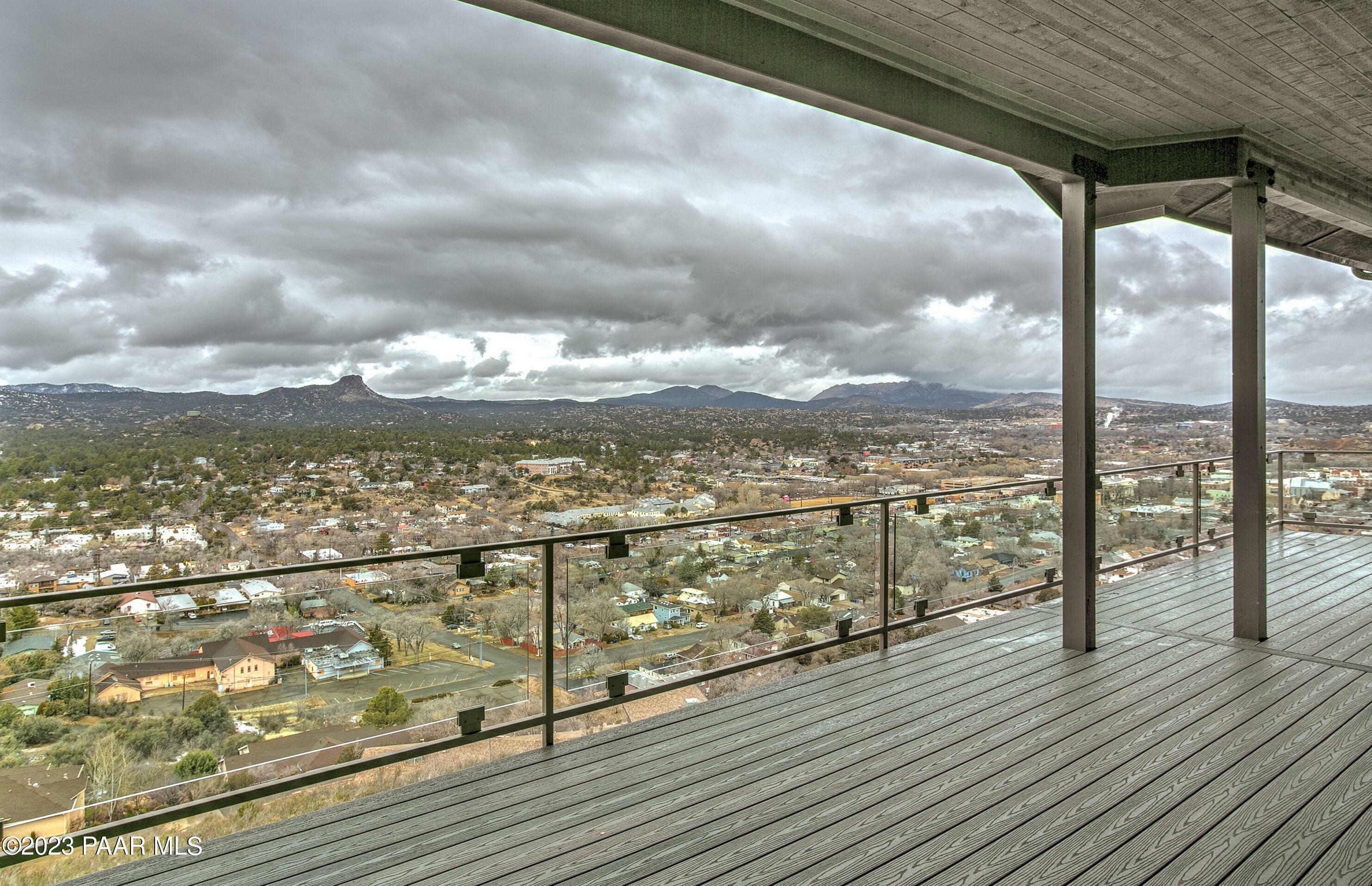 Property Photo: 490 W Palmer Place AZ 86303