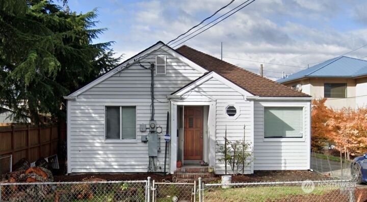 Property Photo:  7406 S Puget Sound Avenue  WA 98409 