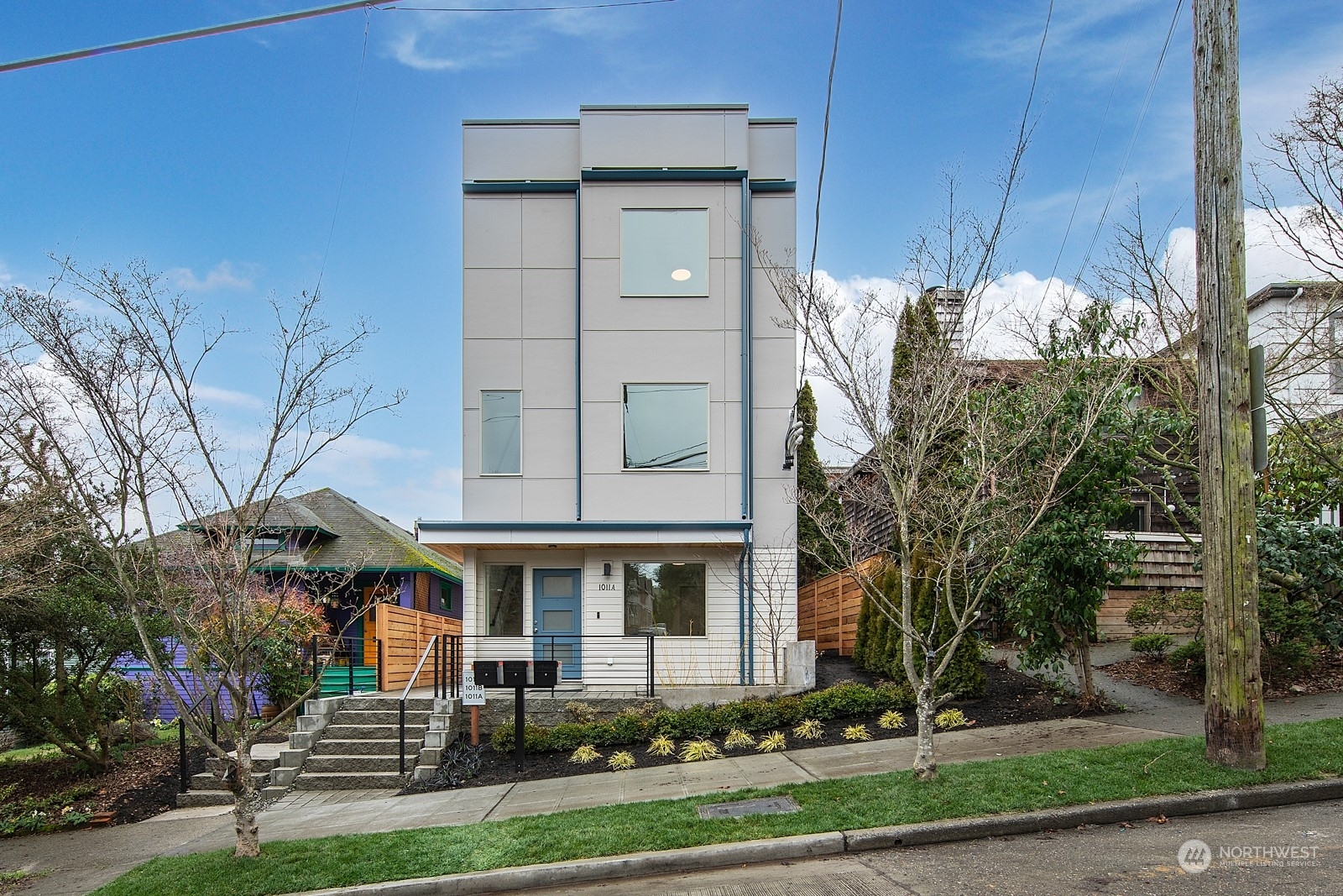 1011 N 36th Street B  Seattle WA 98103 photo