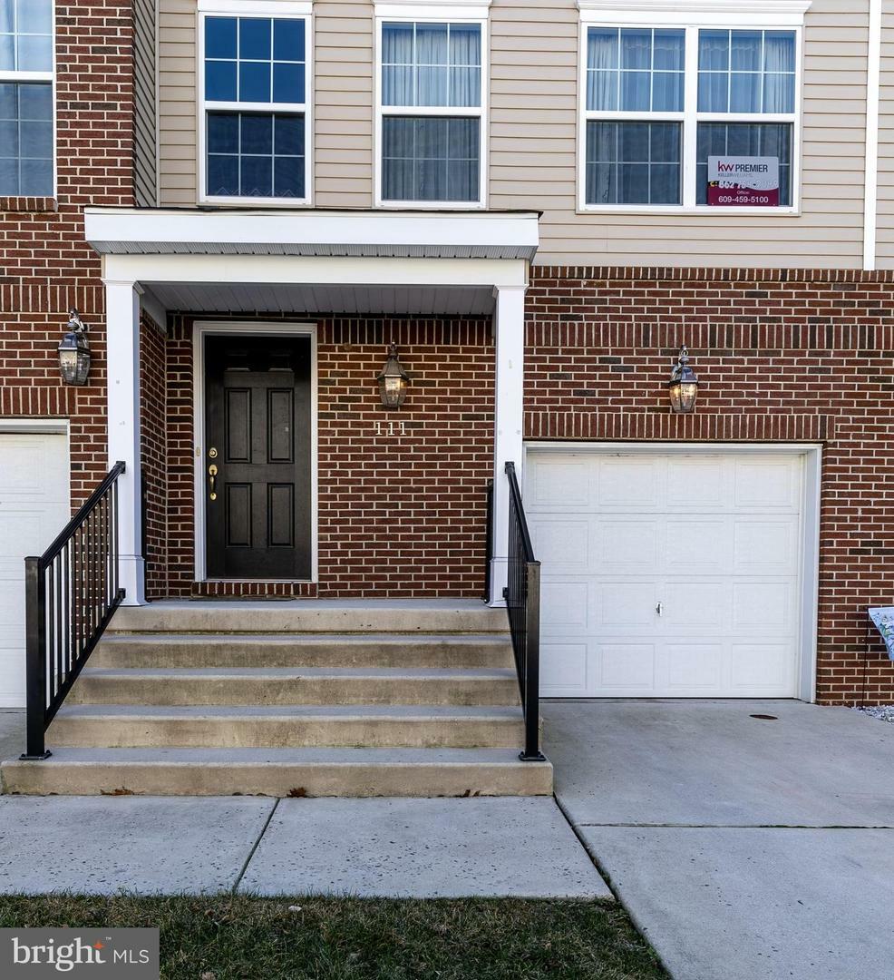 Property Photo:  111 Creekside Way  NJ 08016 