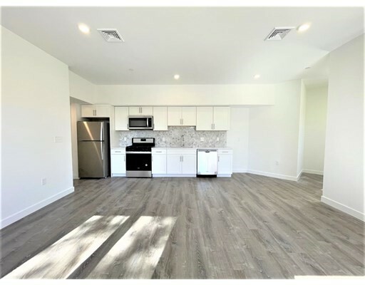 Property Photo: 302 Broadway 201 MA 02149