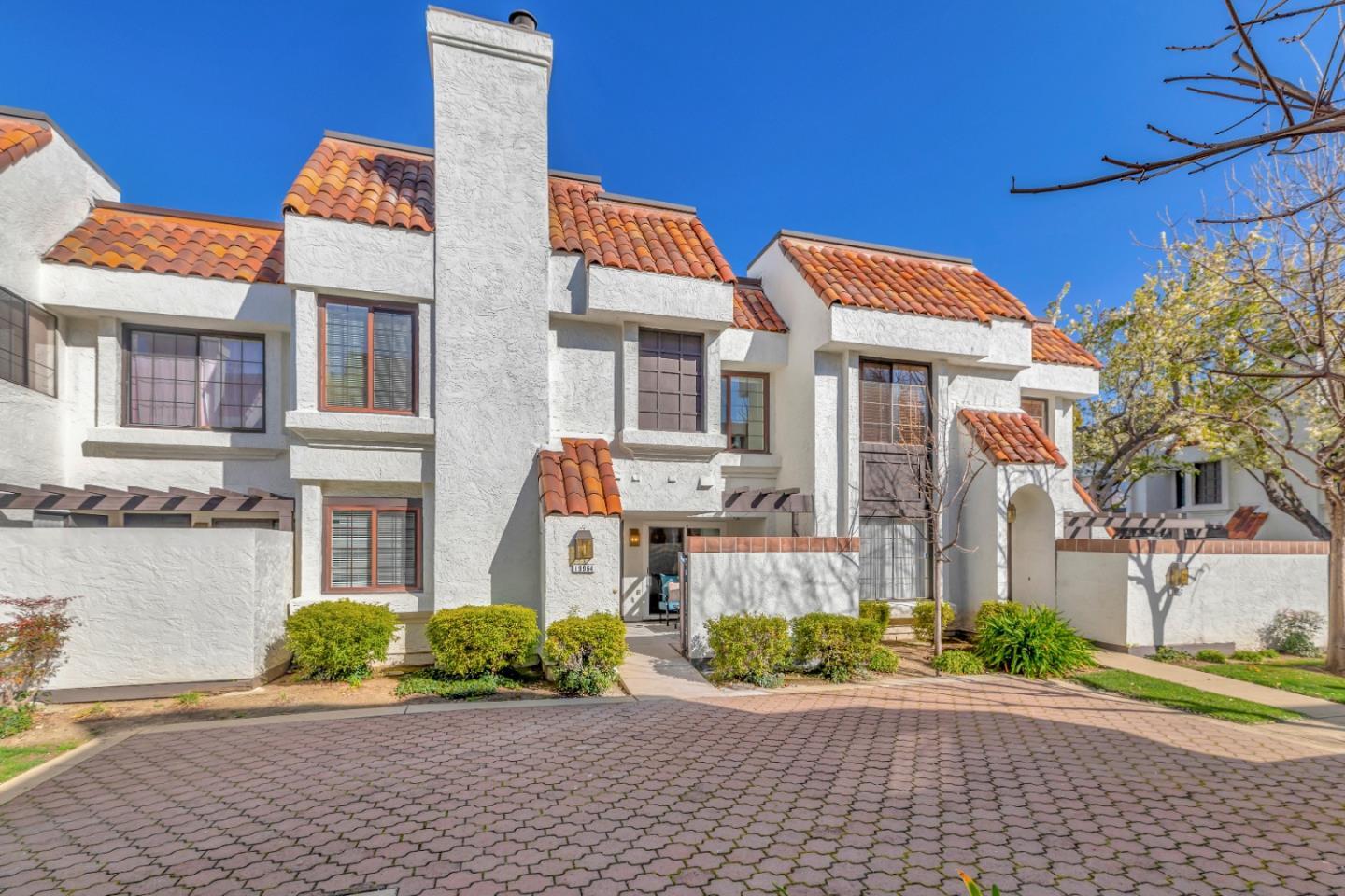Property Photo: 19964 Portal Plaza CA 95014