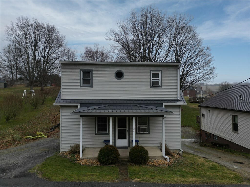 Property Photo:  124 Mill St  PA 15323 